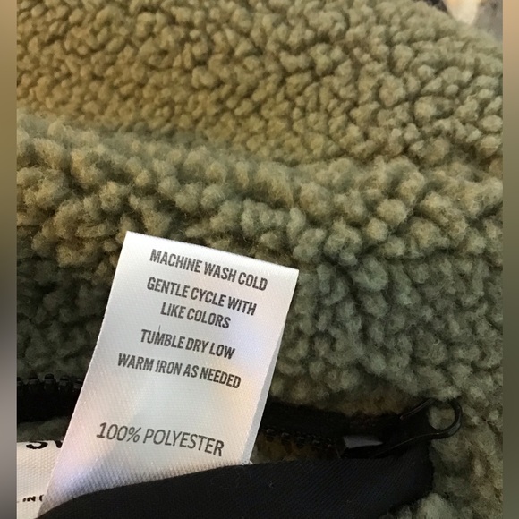 SOVEREIGN CODE Kid’s Clubhouse Reversible Vest | Size 6 - Picture 8 of 10